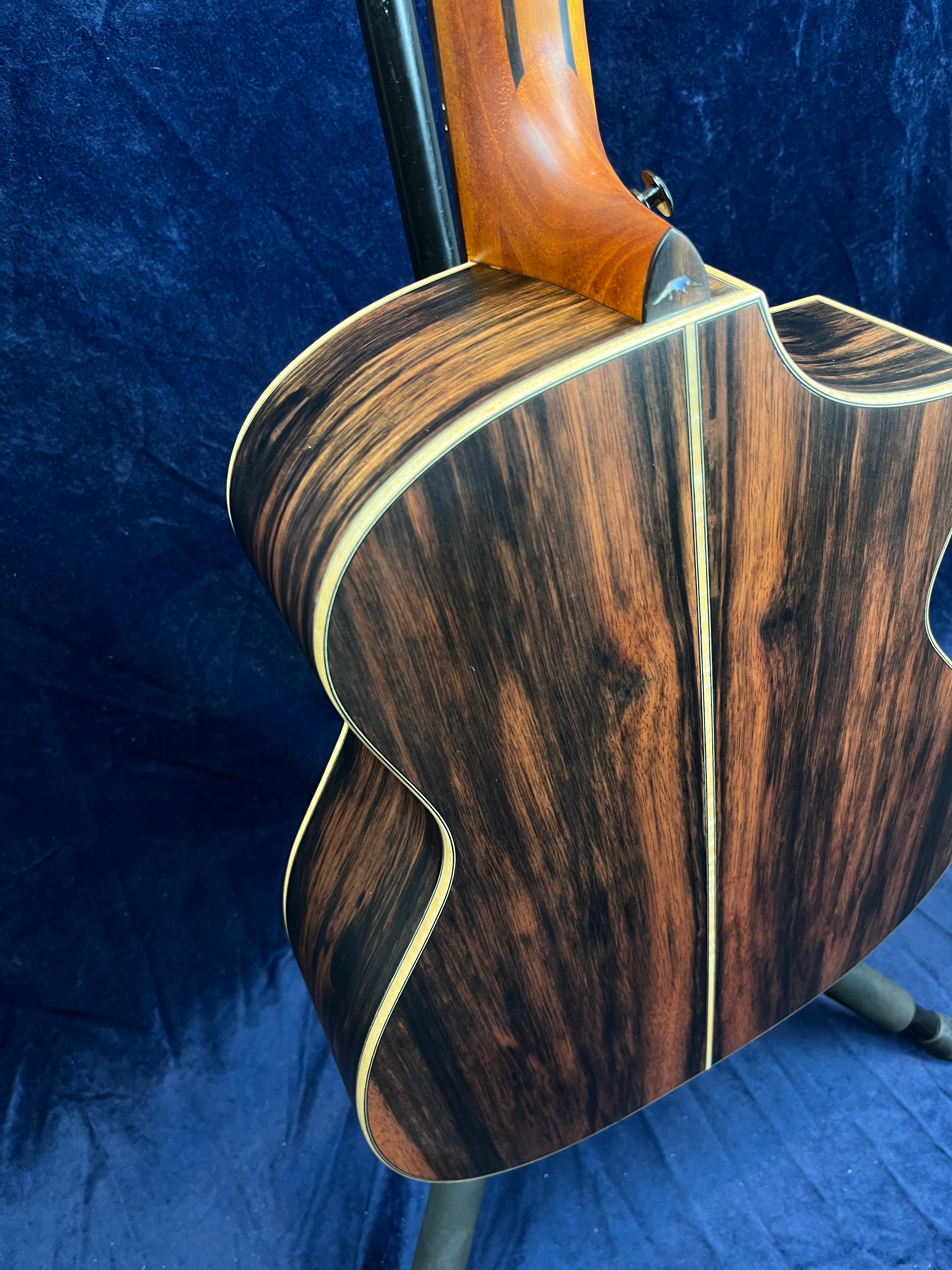 Bromo Rocky Mountain BAR5CE Left Handed Hillside Cutaway All Solid Spruce/Ebony