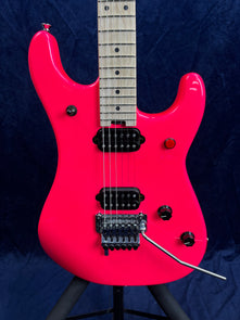 EVH 5150 Series Standard in Neon Pink Pre-owned