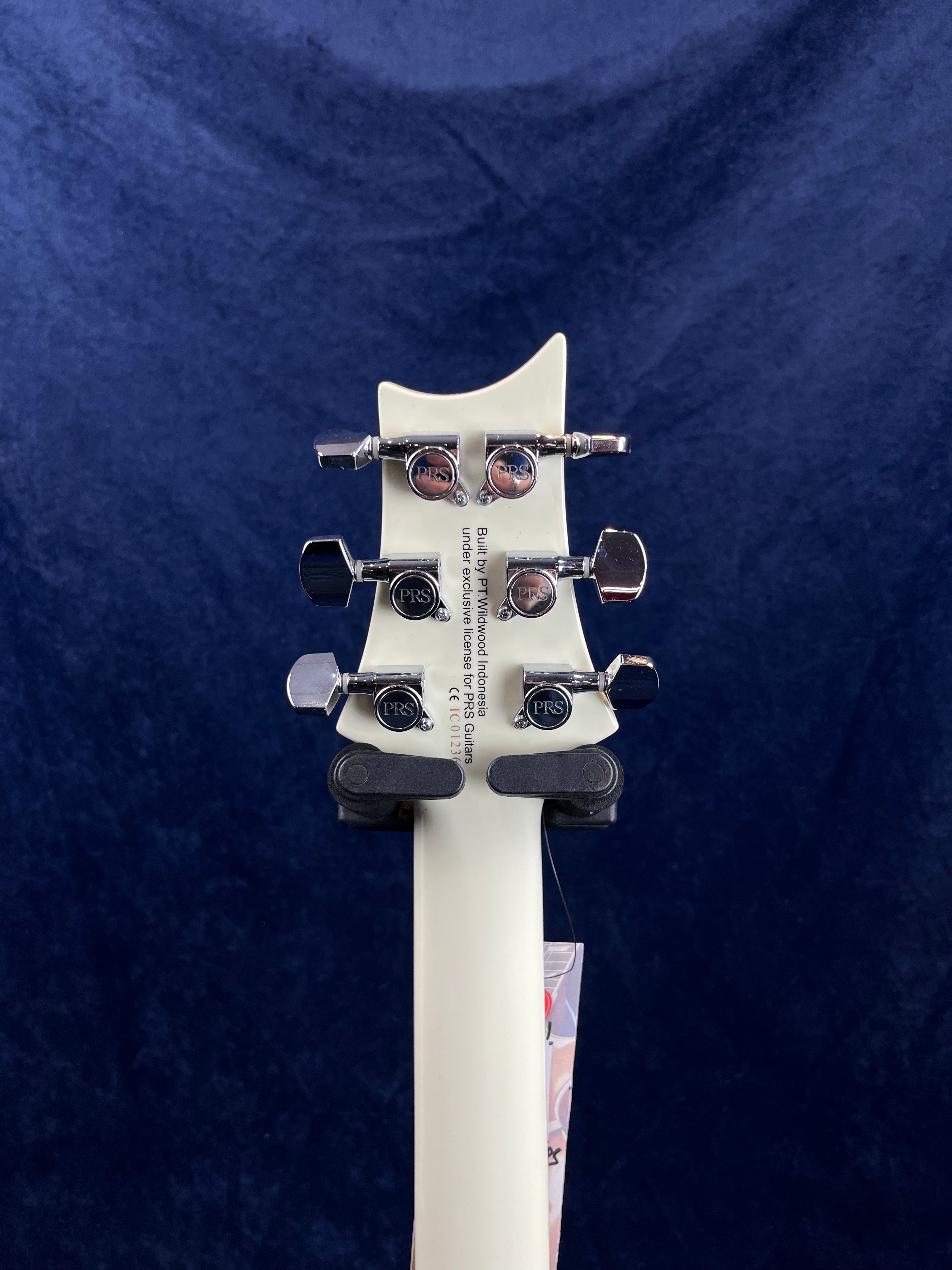 Guitare électrique PRS SE Santana Special, coloris Antique White, catégorie B