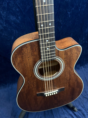 Cort Pure OCMF All Solid Concert Electro Acoustic in Mahogany Pre-owned with case