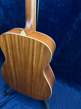 Auden Neo Bowman Electro Acoustic Cedar/Mahogany in Satin Natural