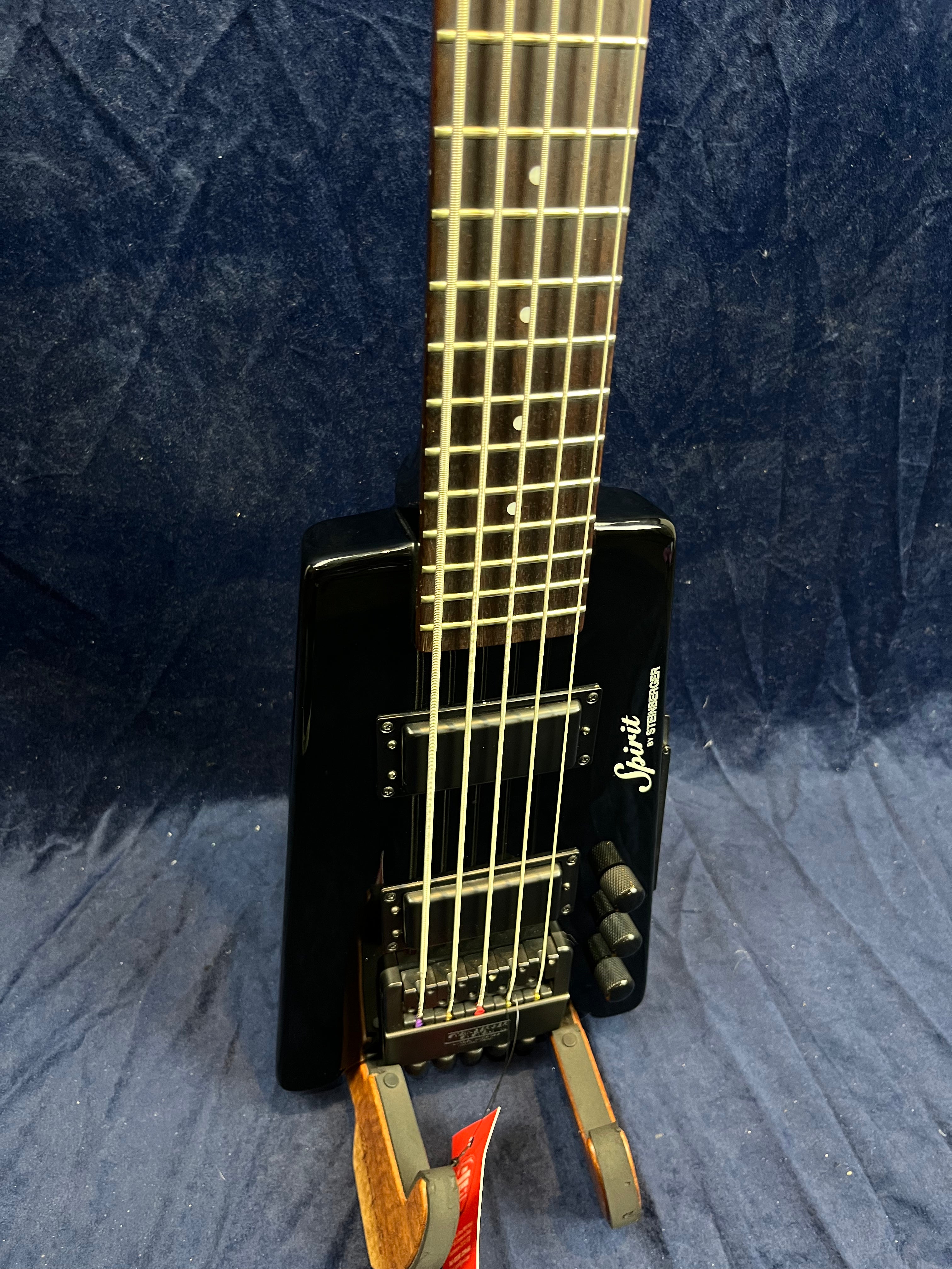 Spirit by Steinberger XT-25 5 String Bass in Gloss Black Pre-owned
