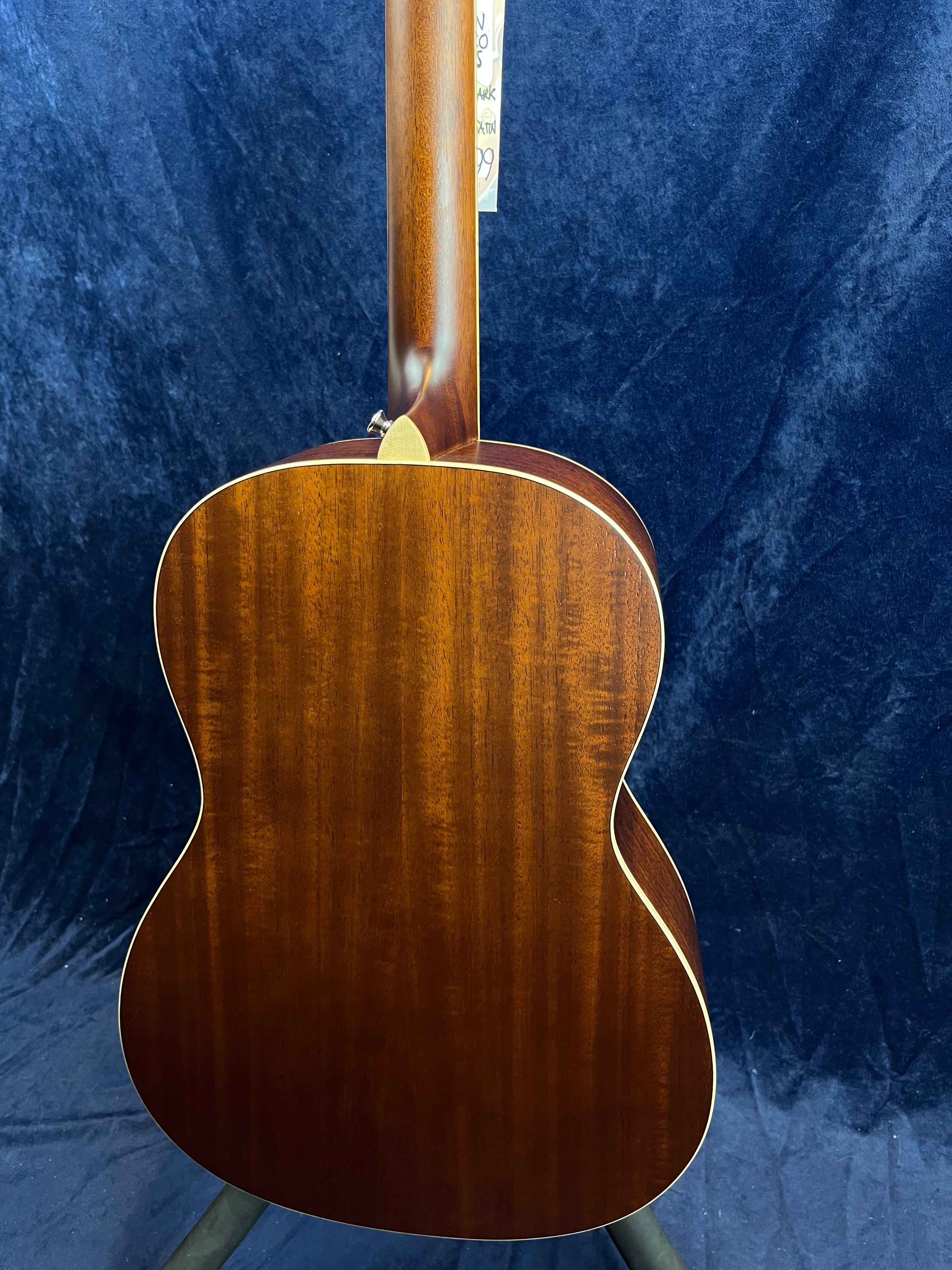 Auden Tobacco Series Julia Électro-acoustique corps plein en Tobacco Burst Satin