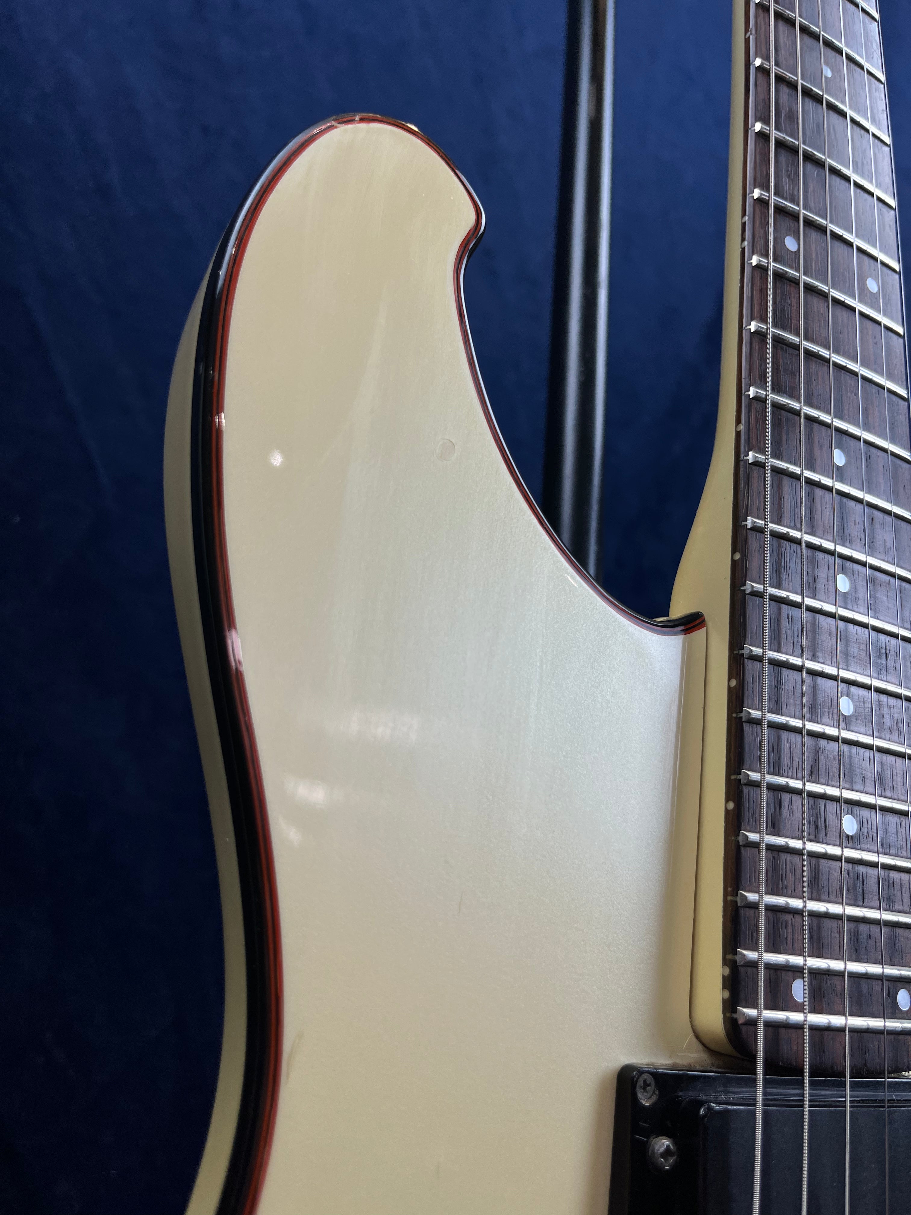 Ibanez RS530 Roadster II Deluxe 1985 blanche d'occasion