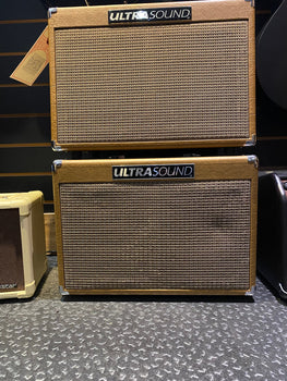 Ultrasound DSX Acoustic Amplifier with Matching Extension Cab 2x8