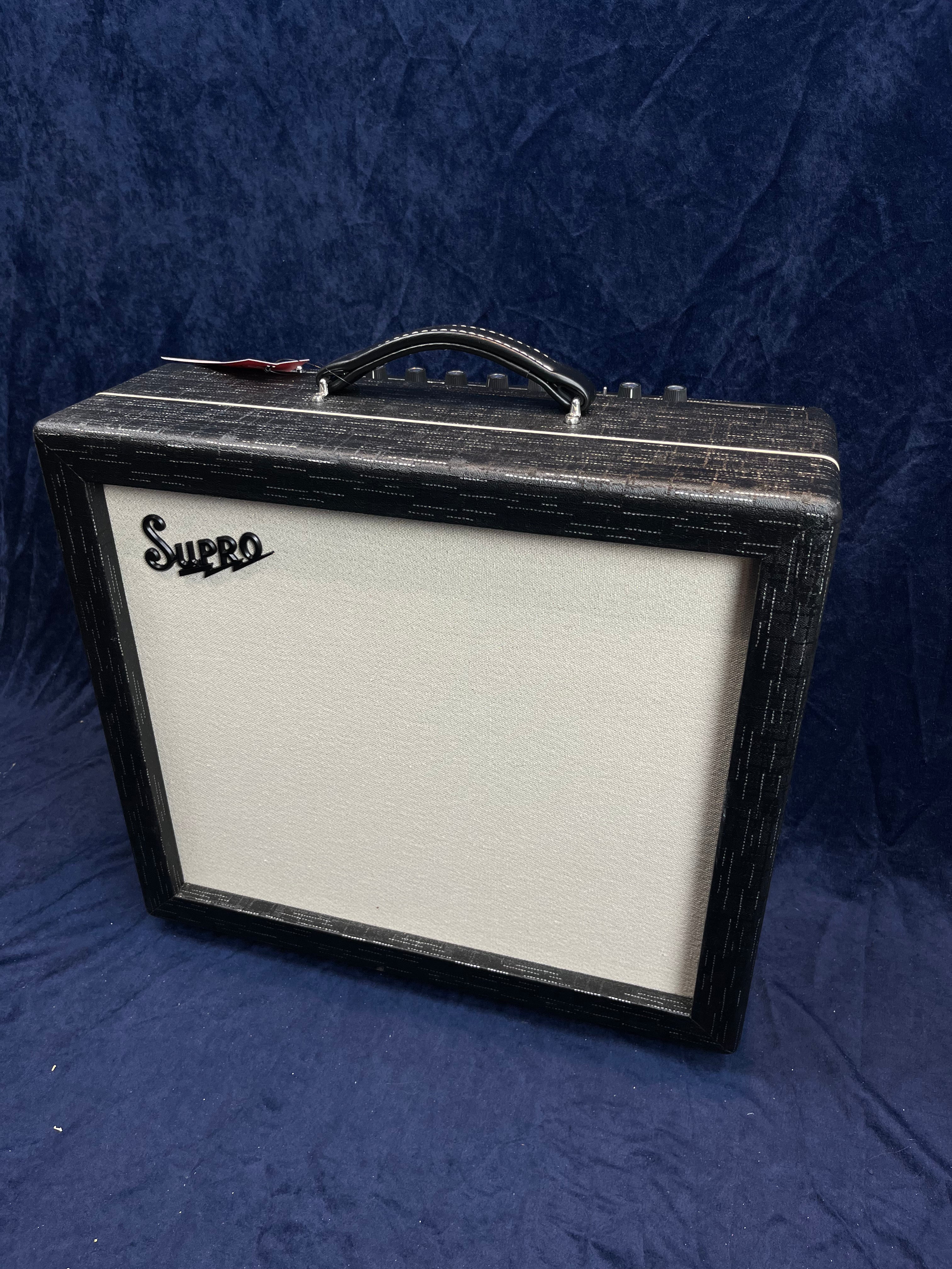 Ampli Combo à Lampes Supro Royale 50 Black Scandia Occasion