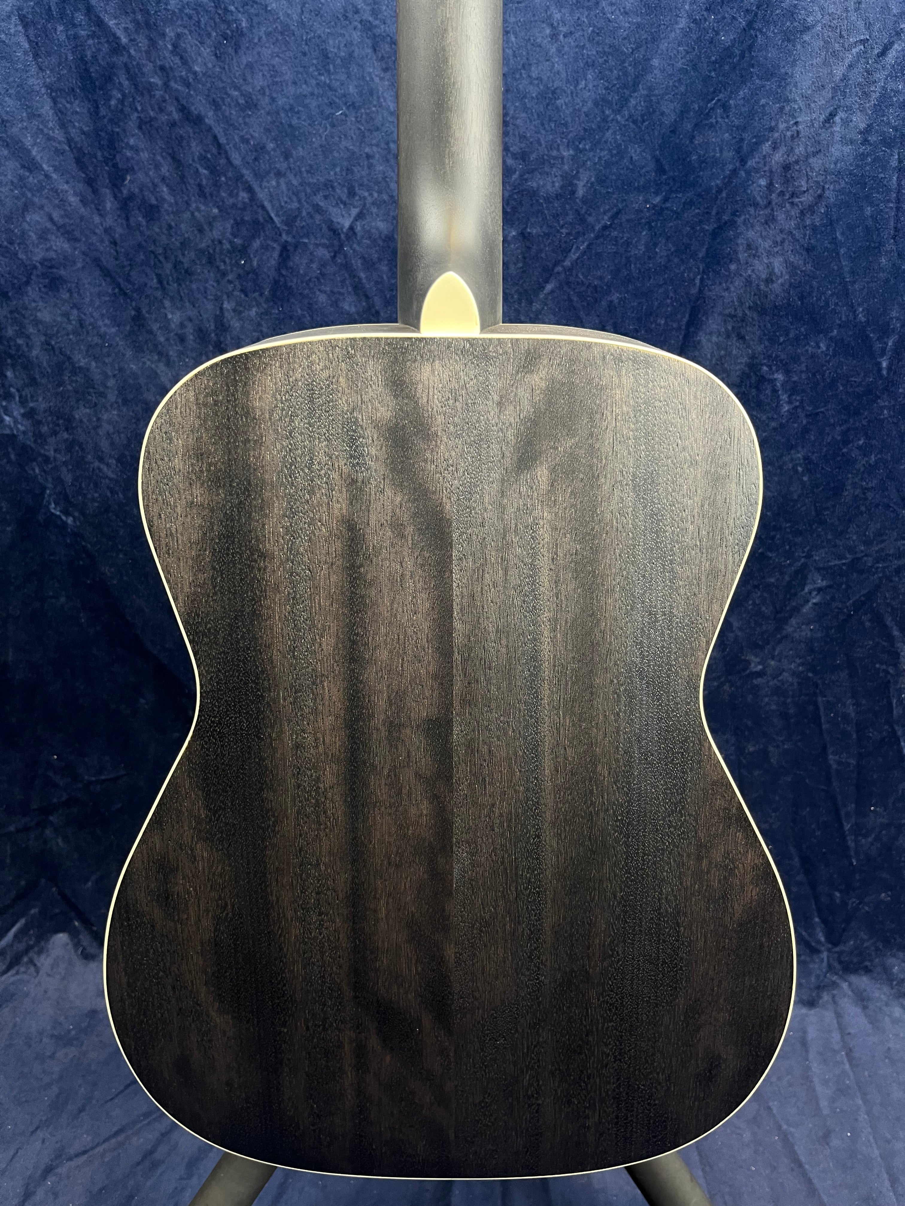 Cort AF550 Concert Acoustic Guitar in Open Pore Black