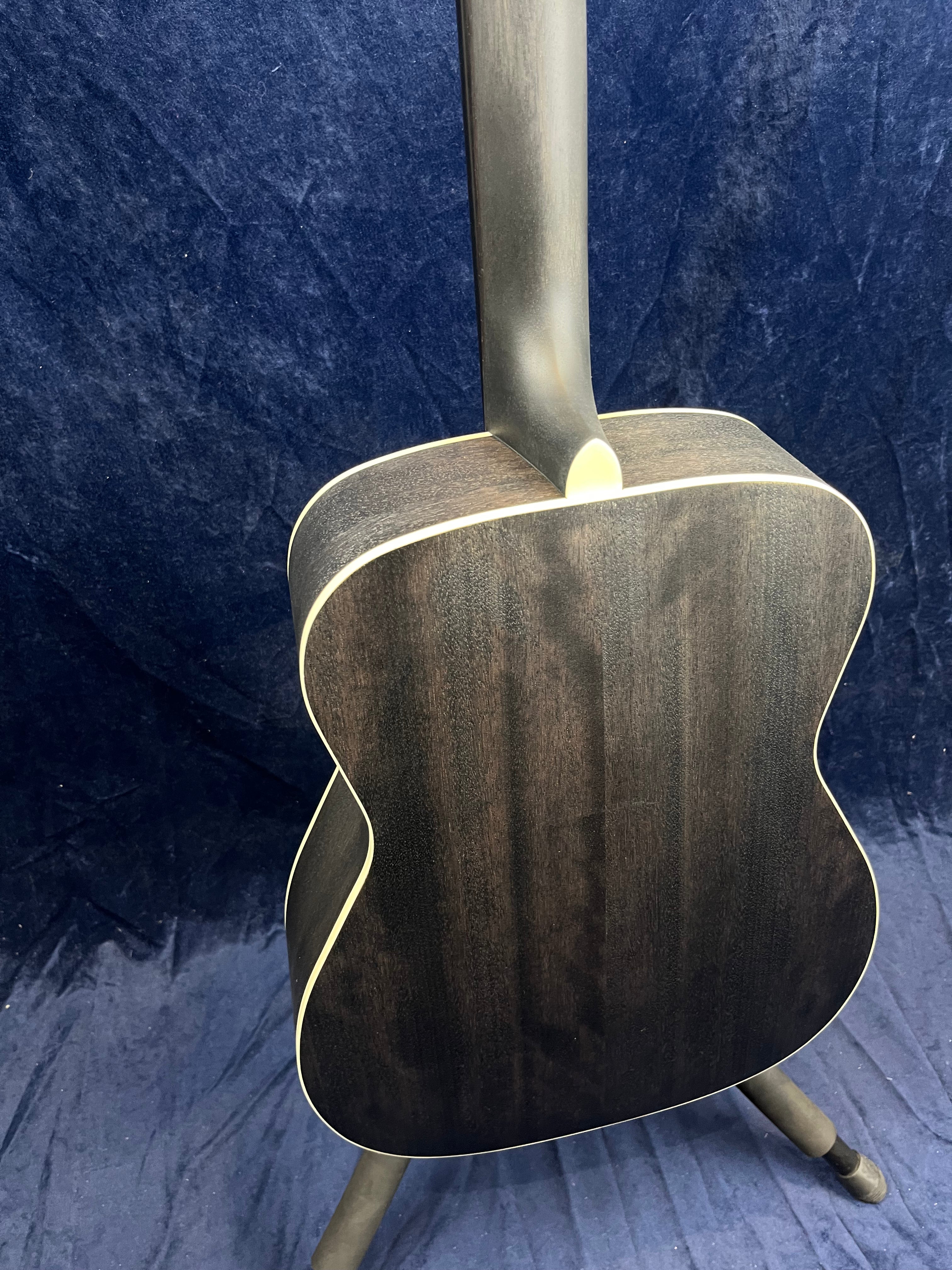 Cort AF550 Concert Acoustic Guitar in Open Pore Black