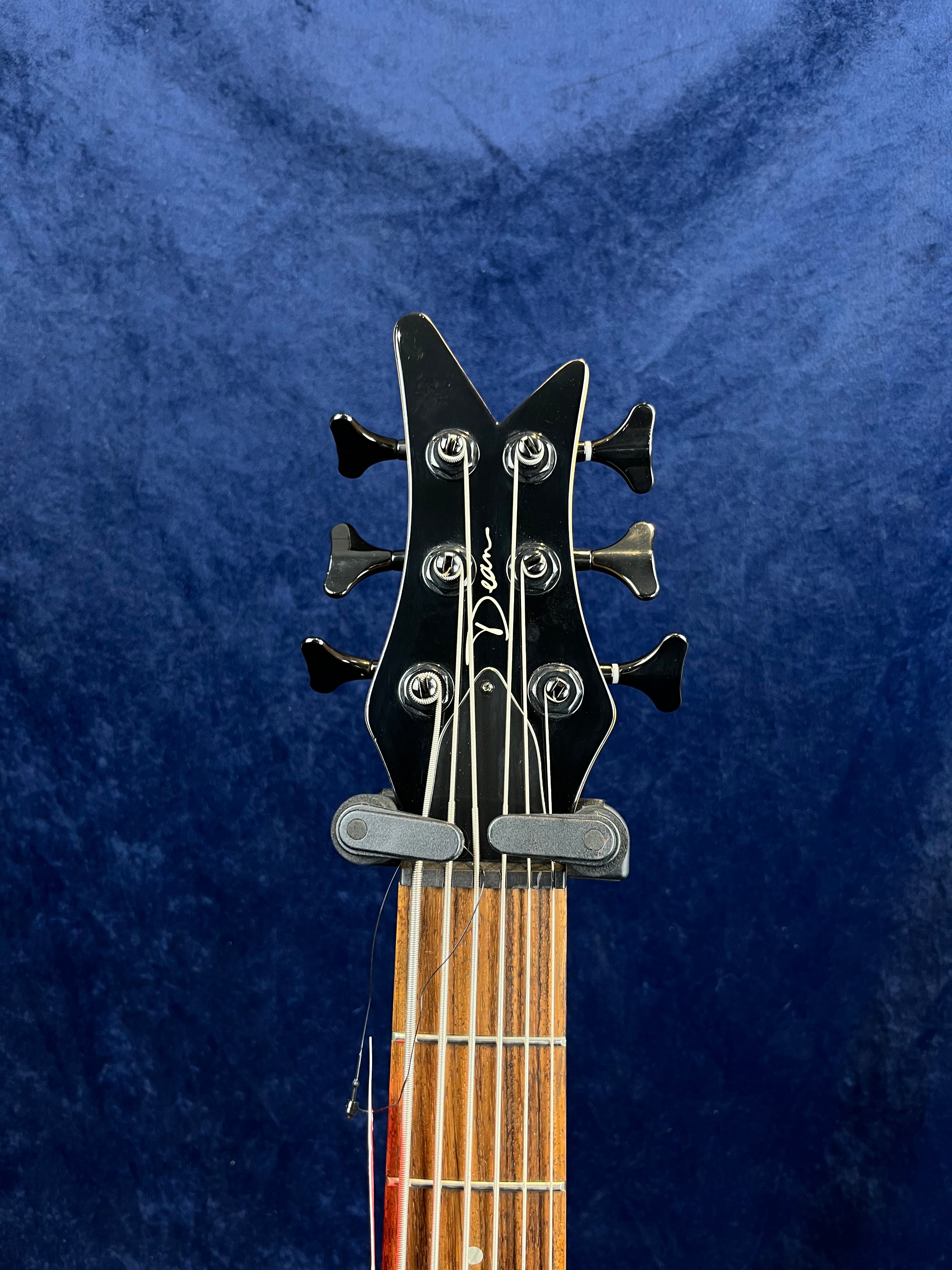 Guitare basse Dean Edge 6 cordes violette d'occasion