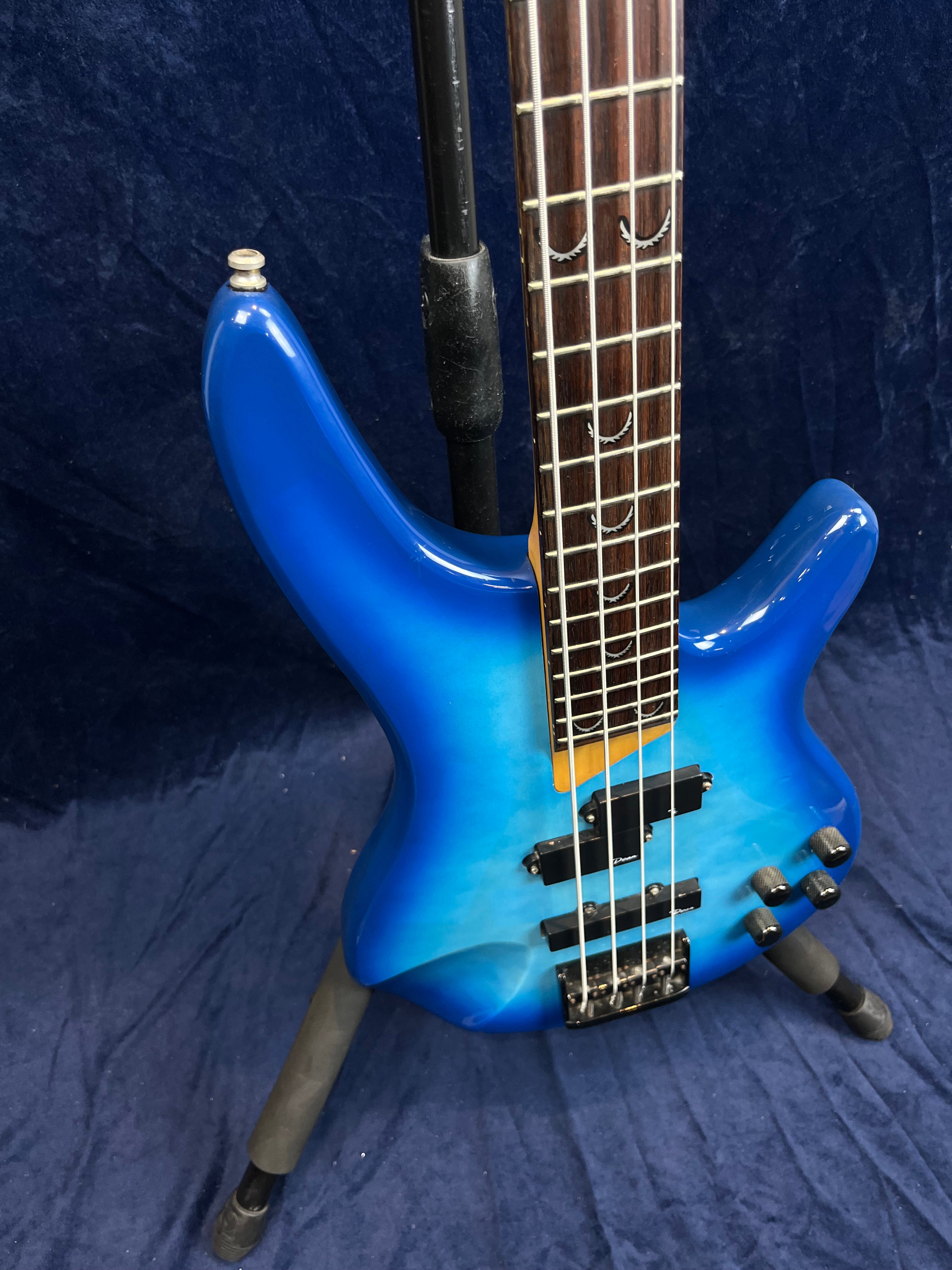 Dean DB-91 Bass Guitar in Blue Burst Pre-owned