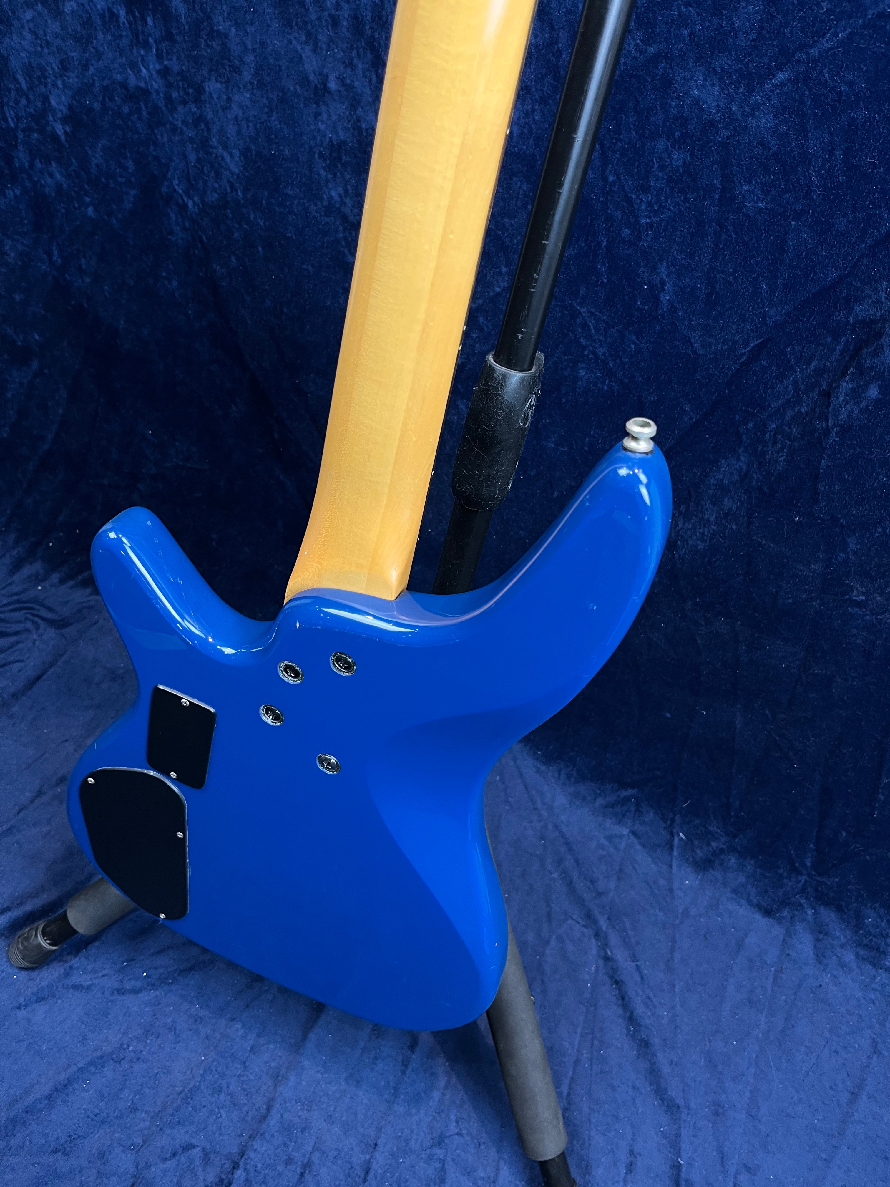 Dean DB-91 Bass Guitar in Blue Burst Pre-owned