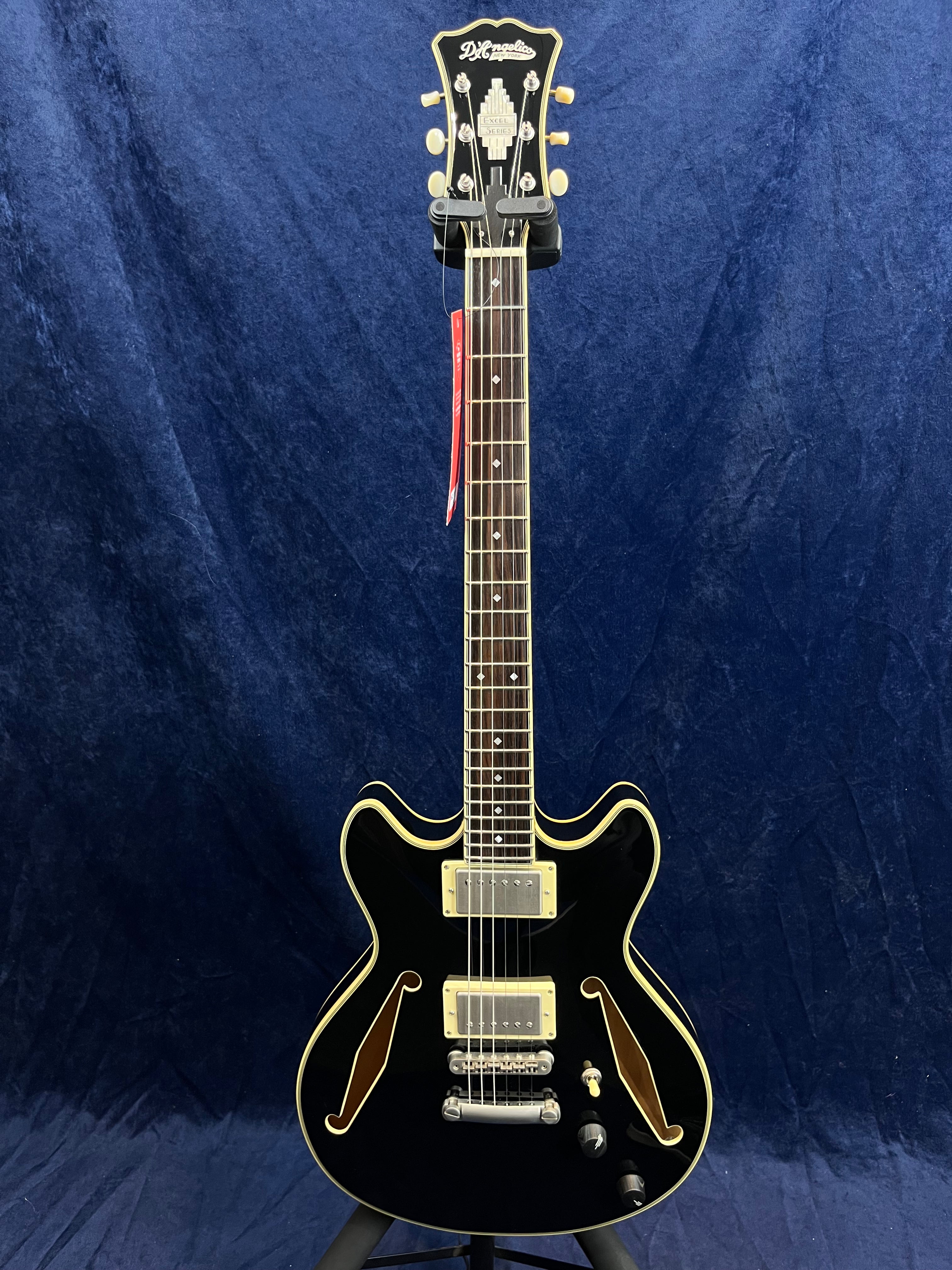 D'Angelico Excel Mini DC Tour in Black B-Stock