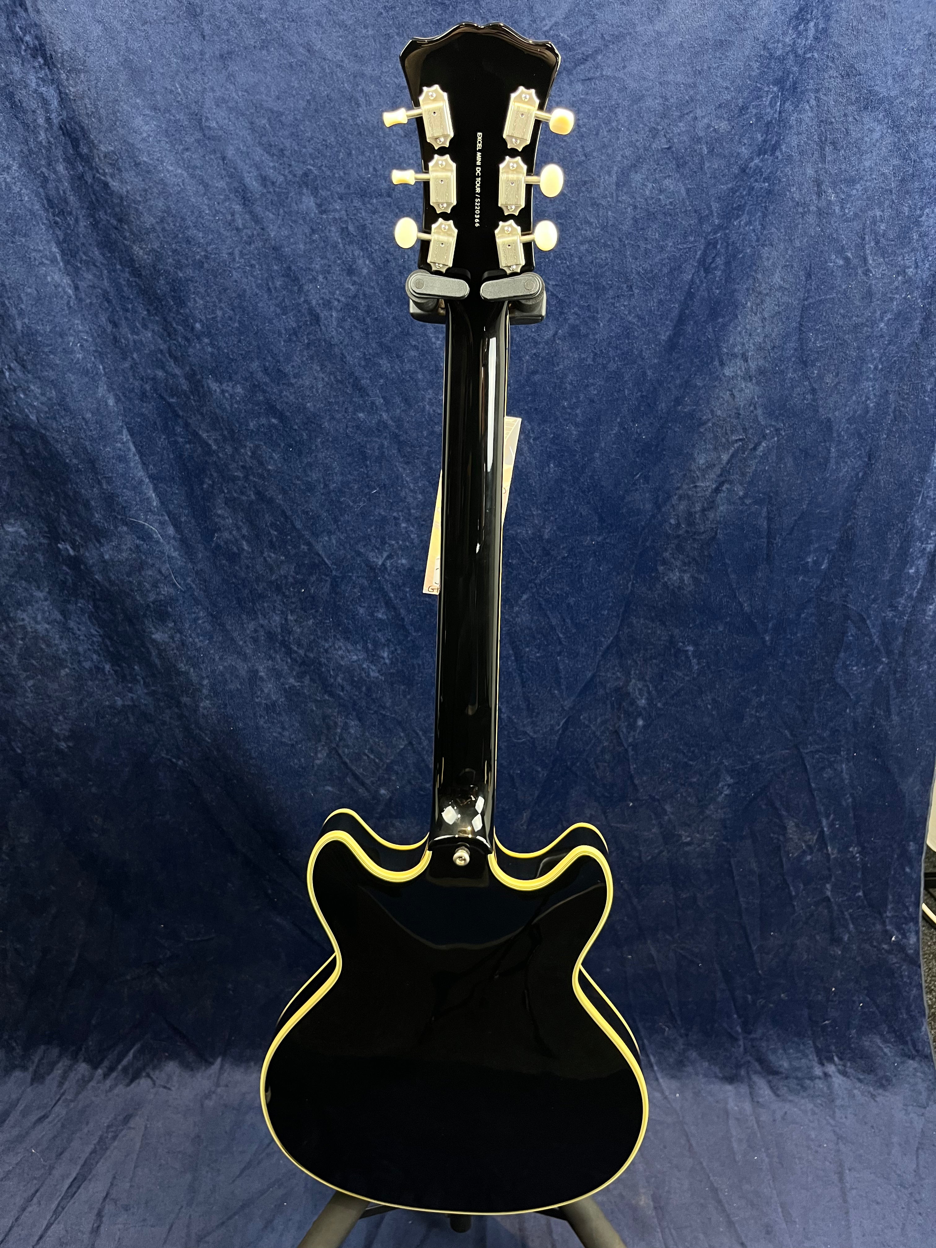 D'Angelico Excel Mini DC Tour in Black B-Stock