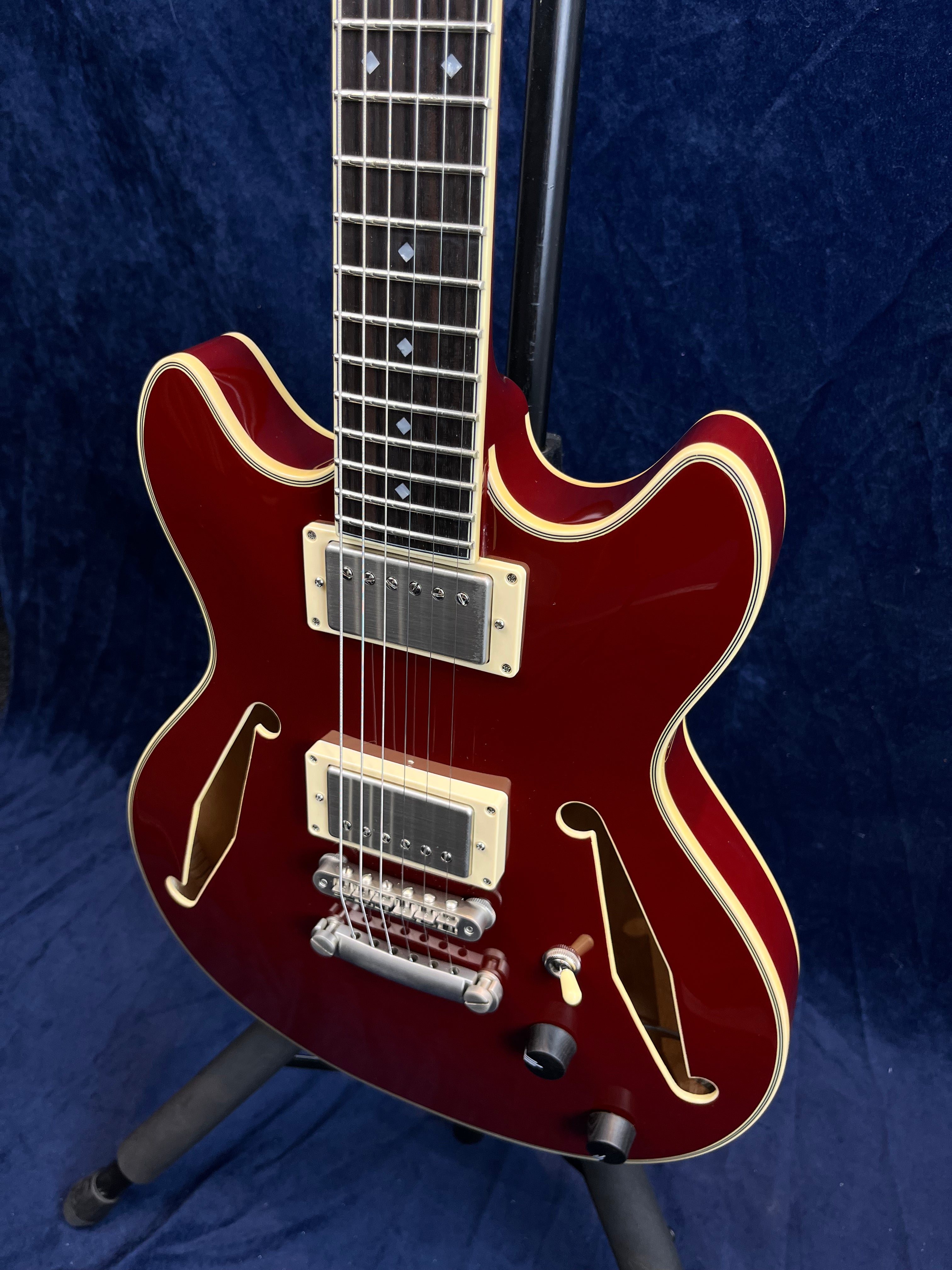 Guitare électrique D'Angelico Excel Mini DC Tour rouge (produit de catégorie B)