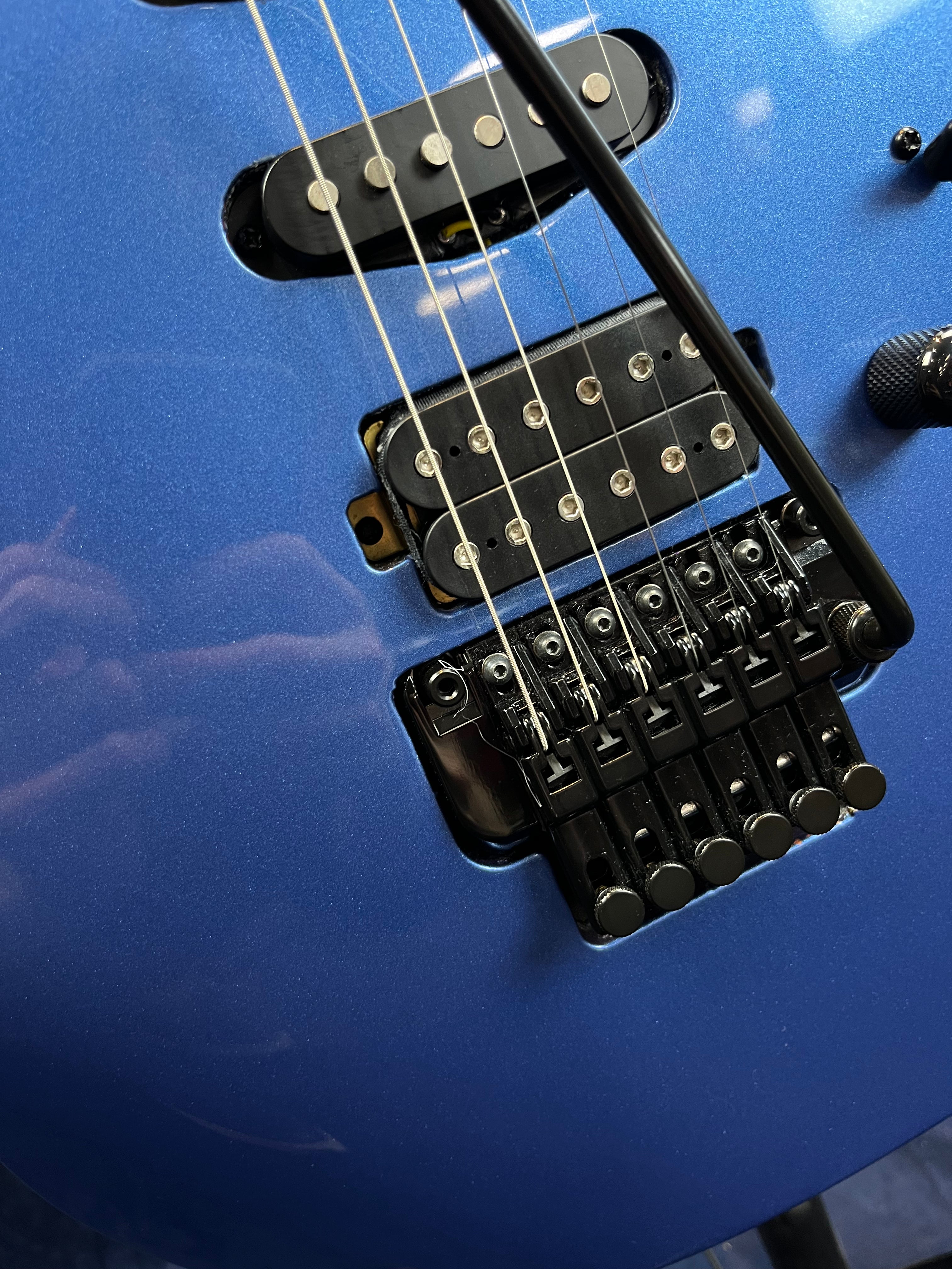 Guitare électrique Ibanez RG460-BH Floyd Rose Blue Haze d'occasion