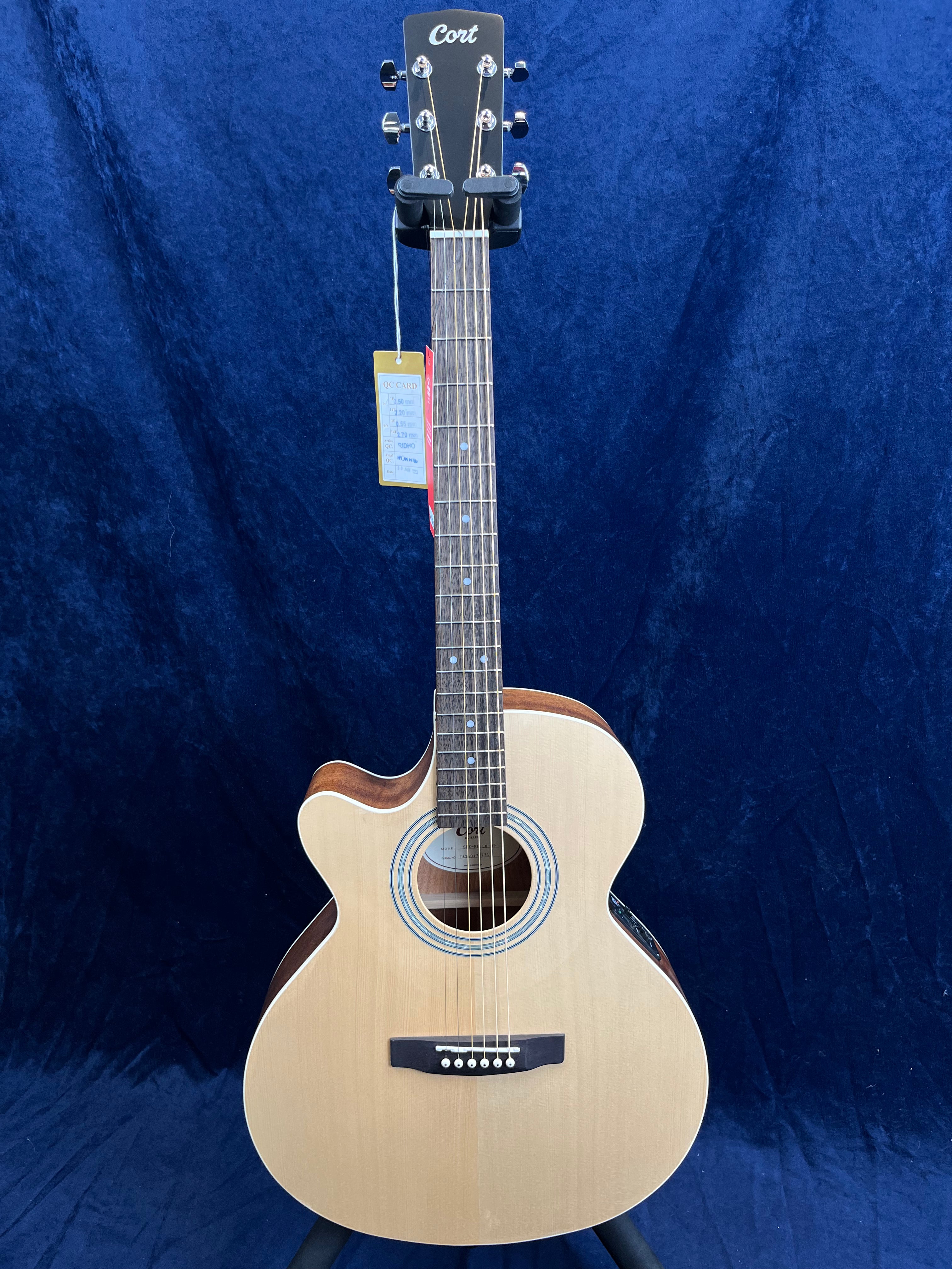 Cort SFX ME Left Handed Electro Acoustic Cutaway in Open Pore Natural