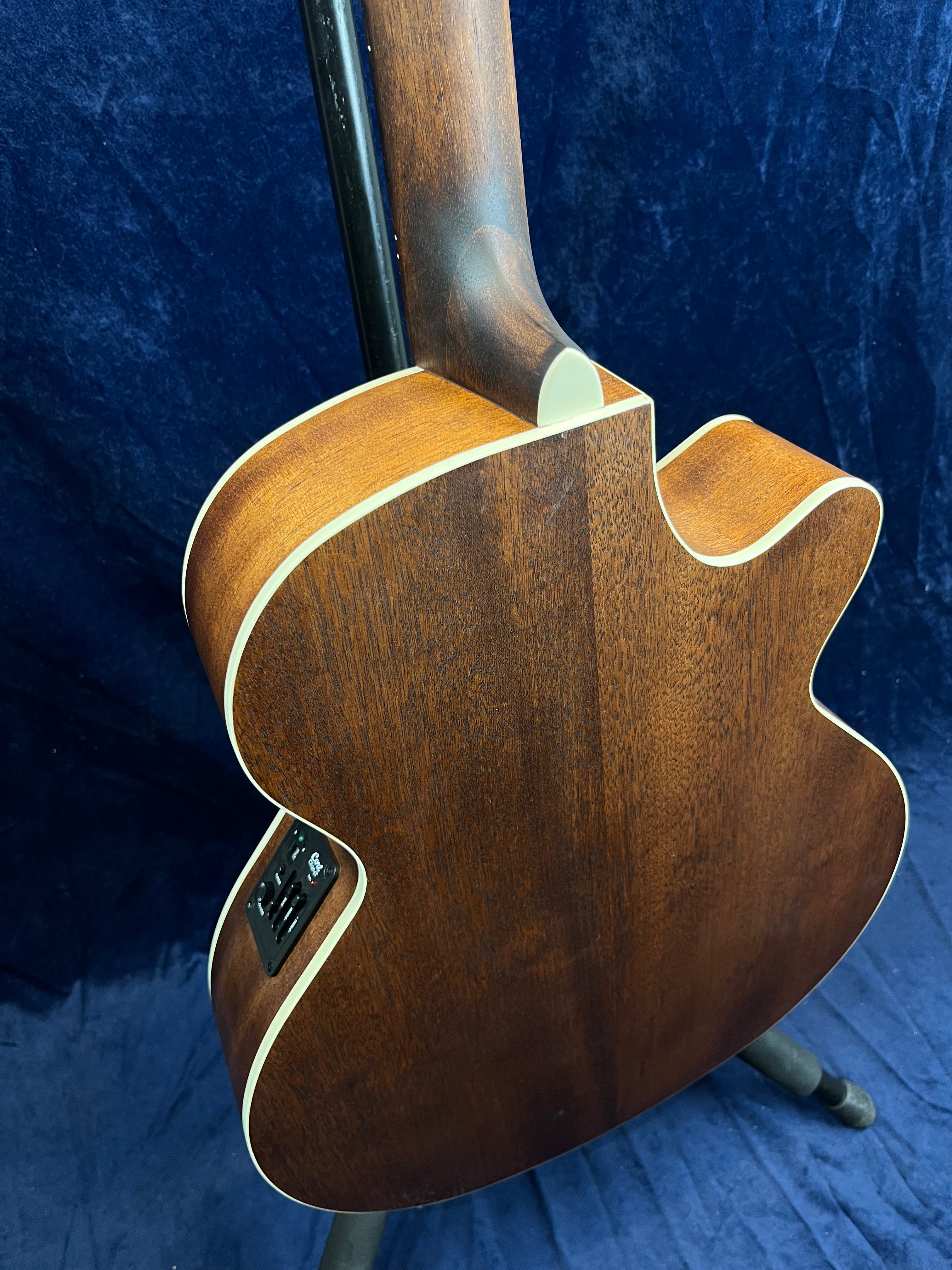 Cort SFX ME Left Handed Electro Acoustic Cutaway in Open Pore Natural