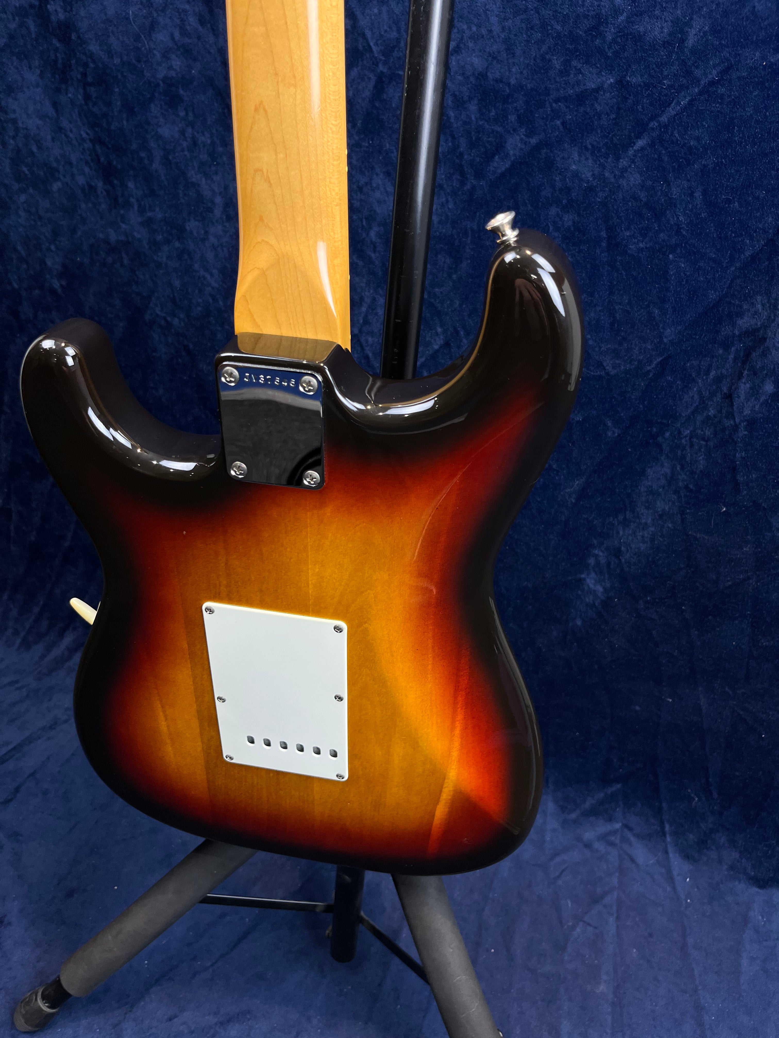 Squier JV ST62 Stratocaster 1983 w/ Swing Tag in Sunburst