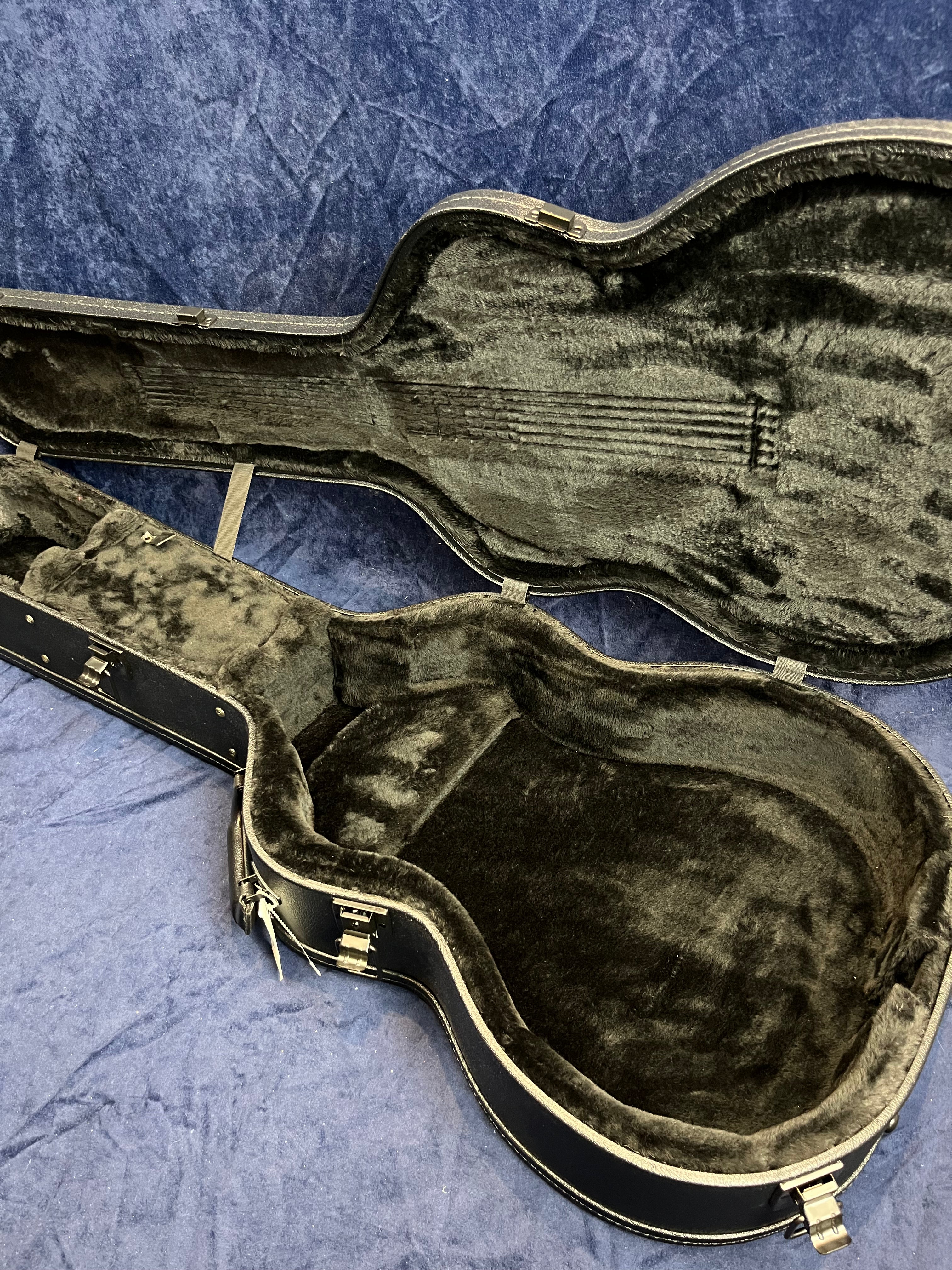 Gibson Custom Shop L-00 Maple Acoustic Guitar in Antique Natural