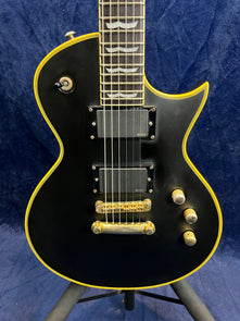 ESP LTD EC-401 EMGs Gold Hardware in Matt Black Pre-owned