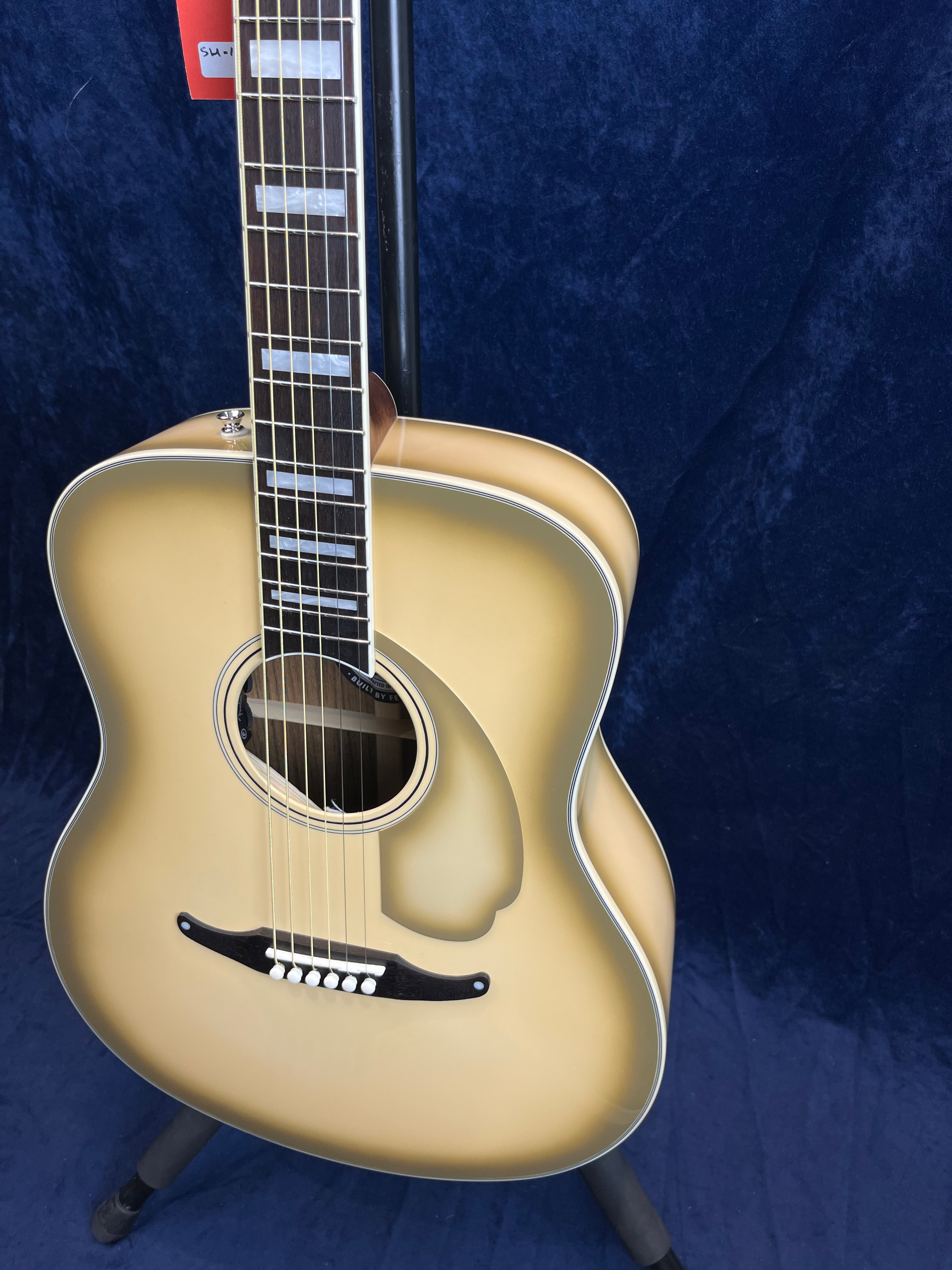 Fender Ltd Edition California Vintage Palomino in Antigua Pre-owned