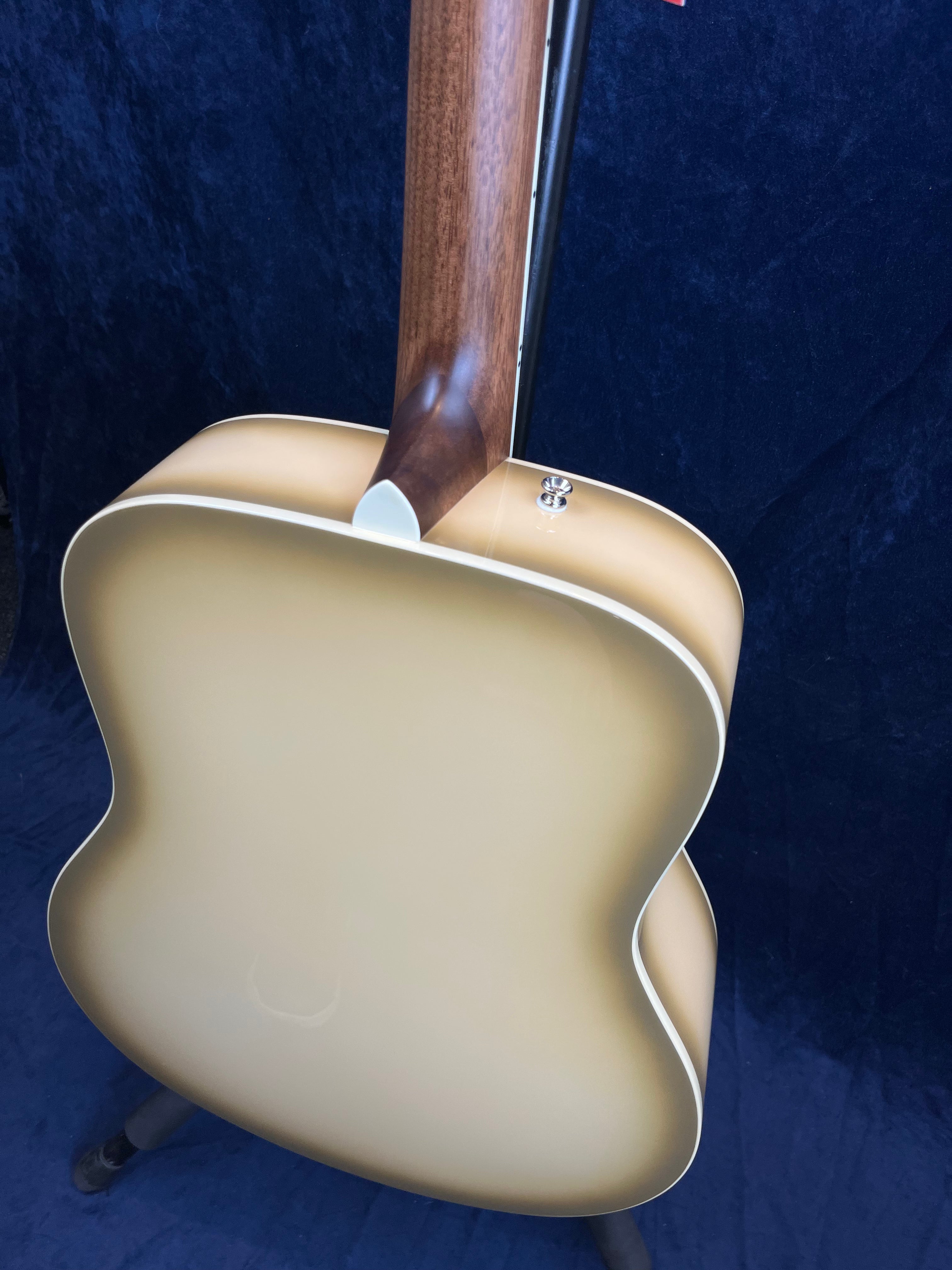 Fender Ltd Edition California Vintage Palomino in Antigua Pre-owned
