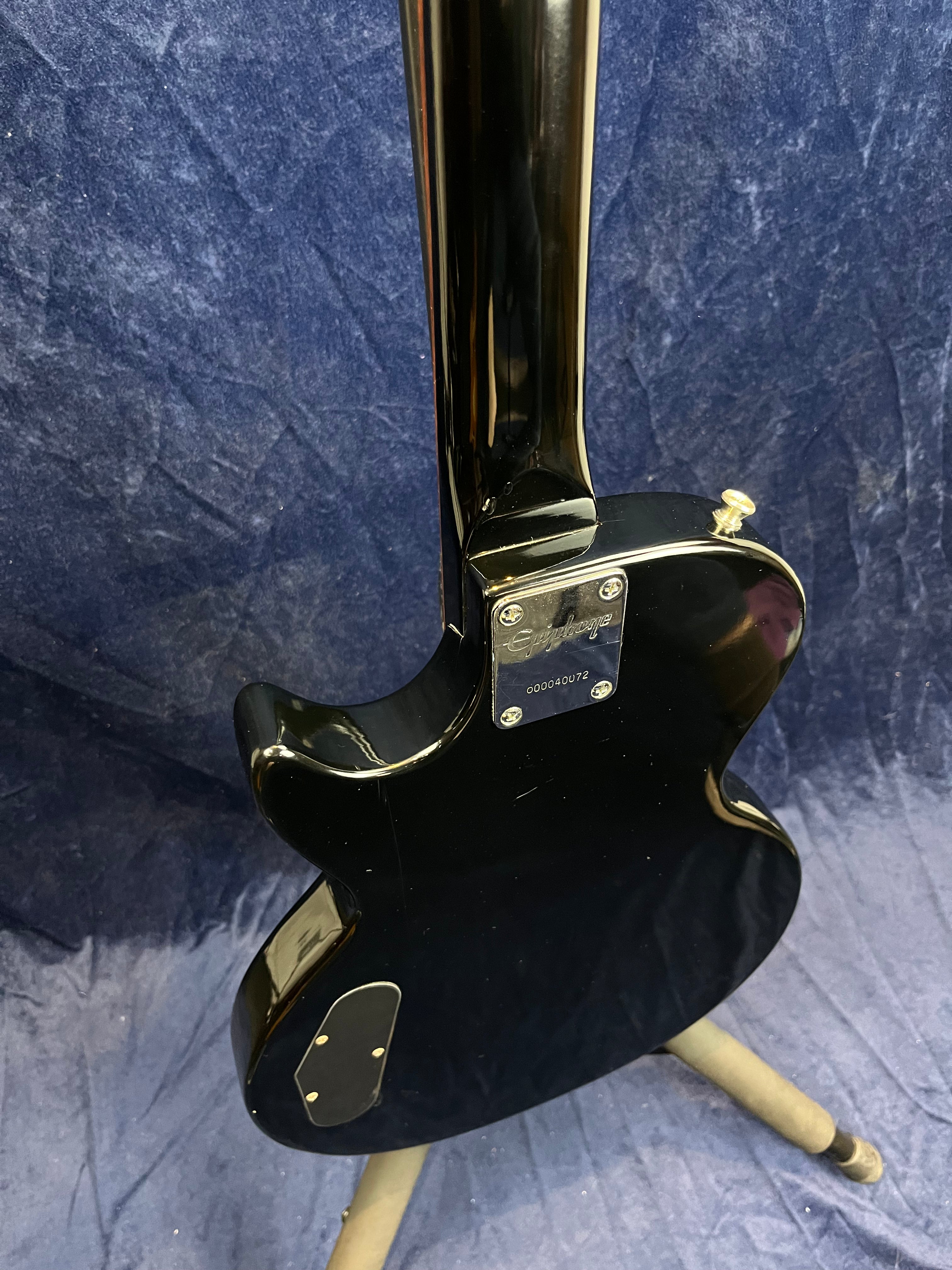 Epiphone Special Les Paul Electric Guitar in Sunburst Pre-owned