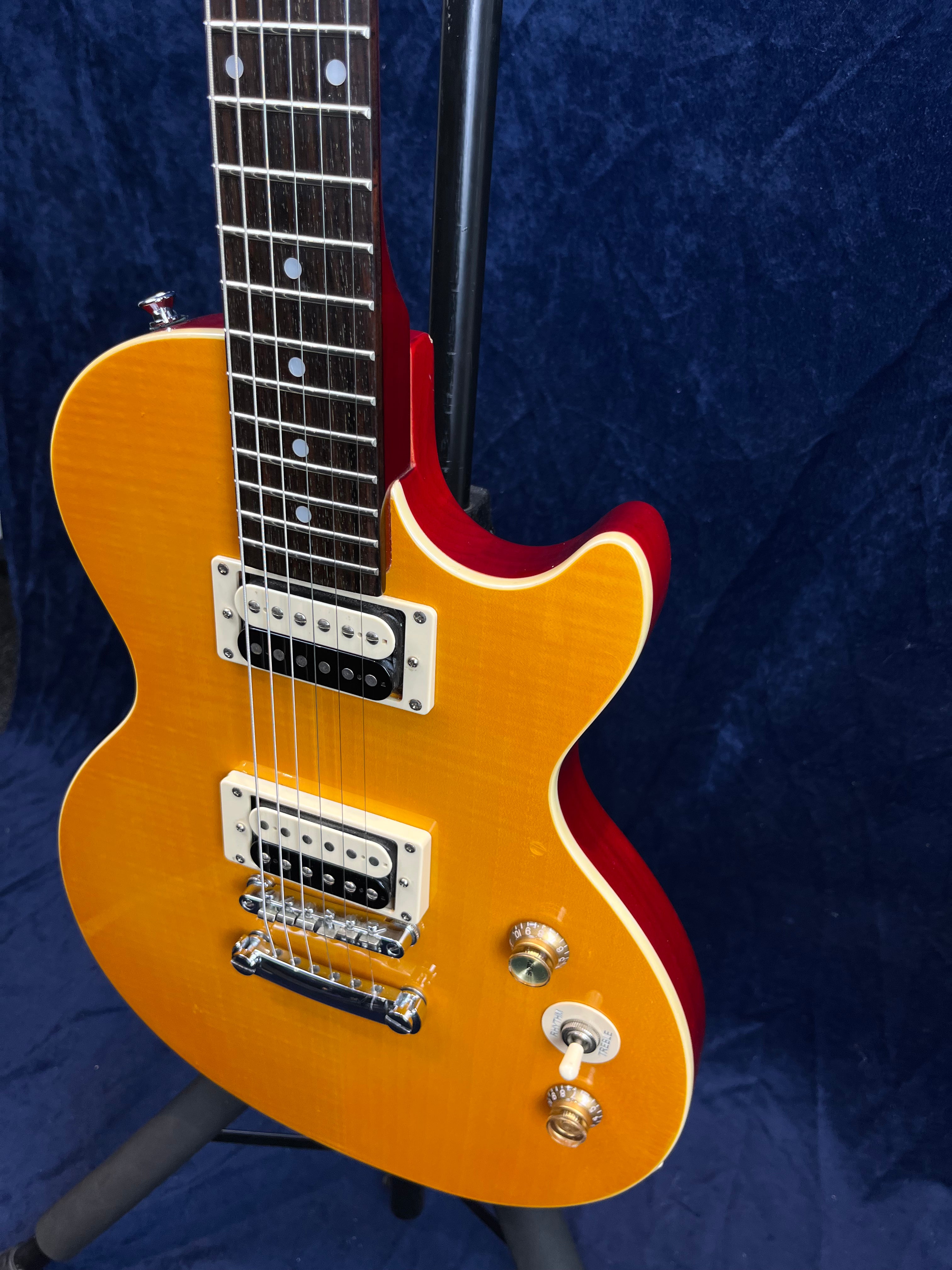 Epiphone Les Paul Special II Slash AFD in Amber Pre-owned