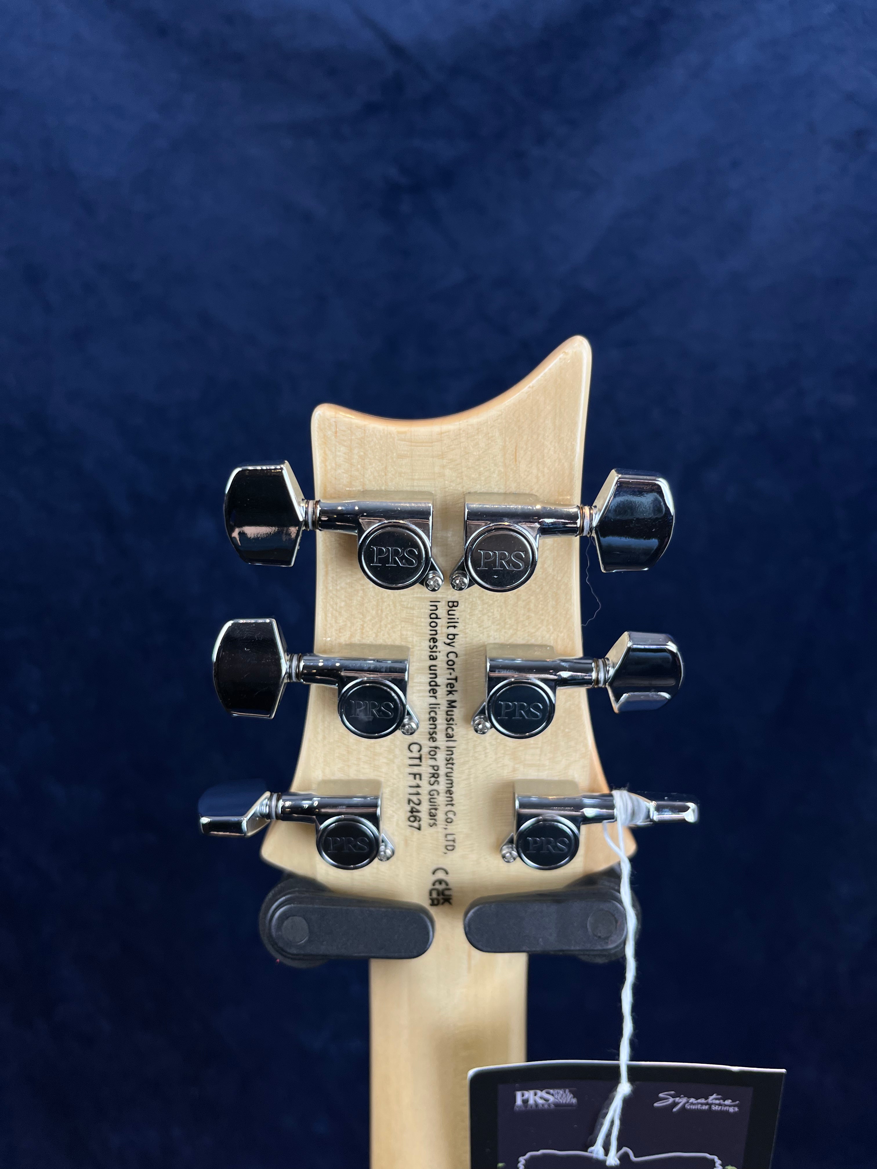 PRS SE Custom 24 Electric Guitar in Turquoise Ex-Demo