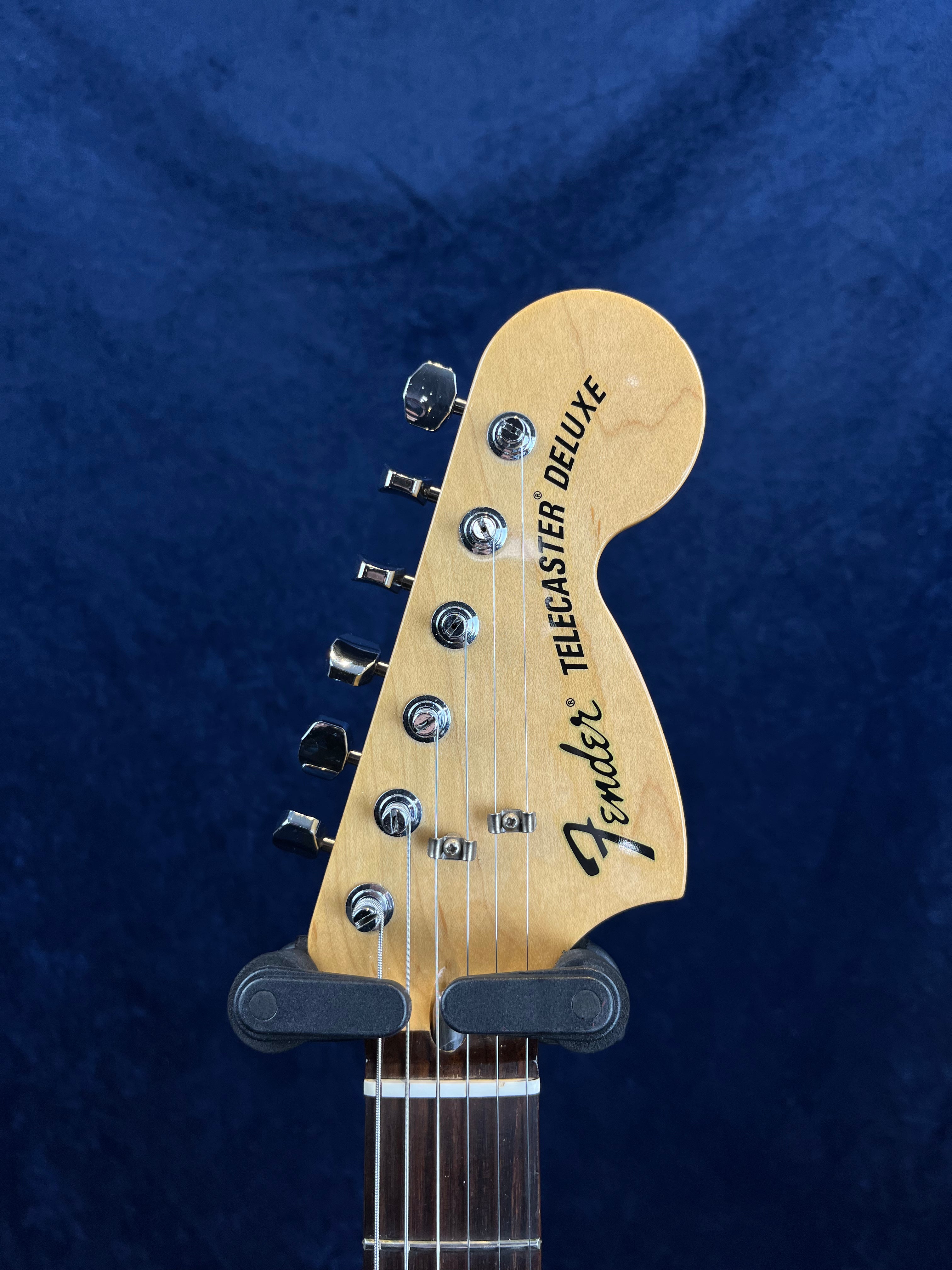 Fender Chris Shiflett Telecaster Deluxe in Arctic White Pre-owned with Case