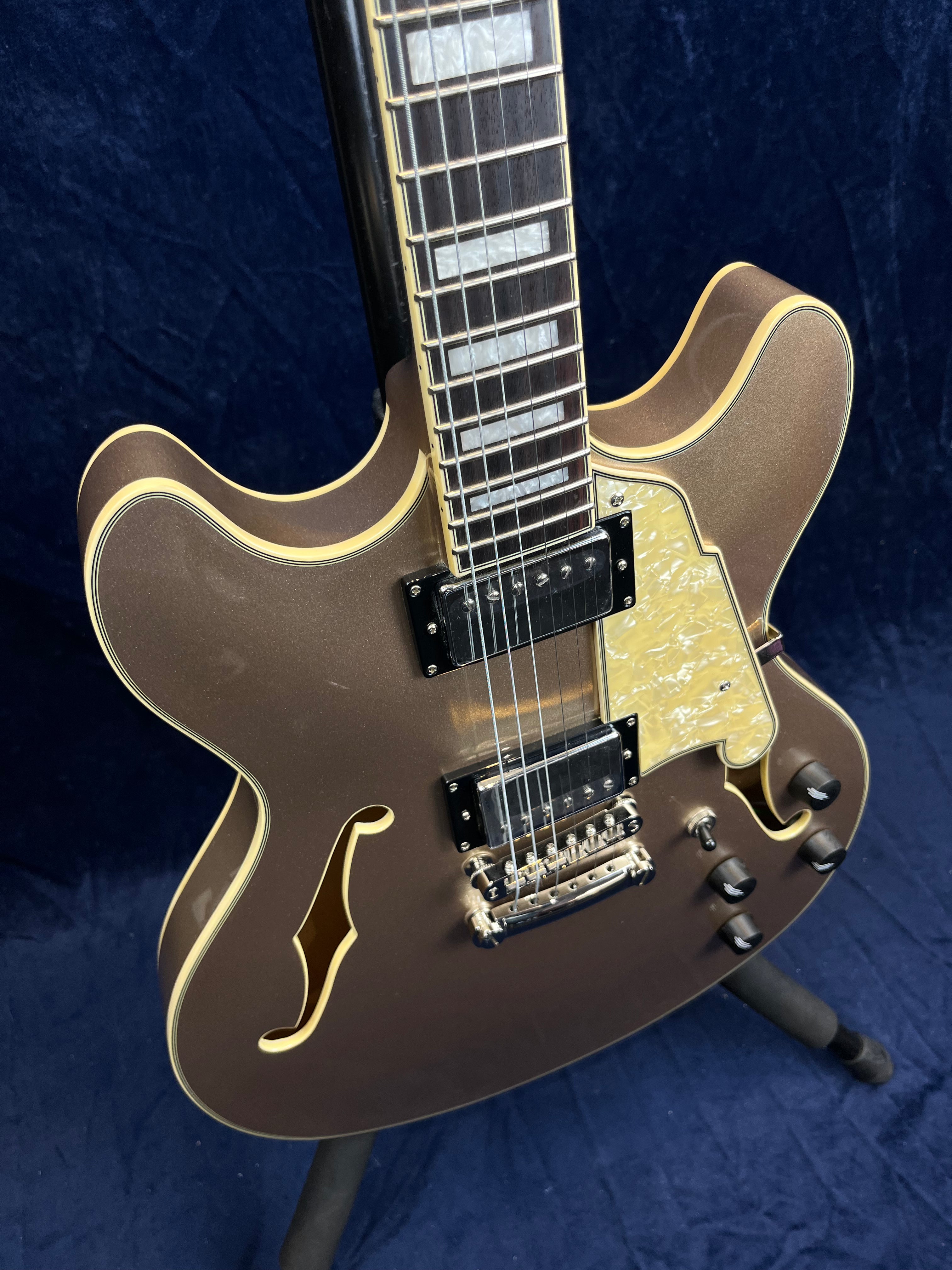 D'Angelico Premier DC Semi-Hollow in Champagne Pre-owned with Bag