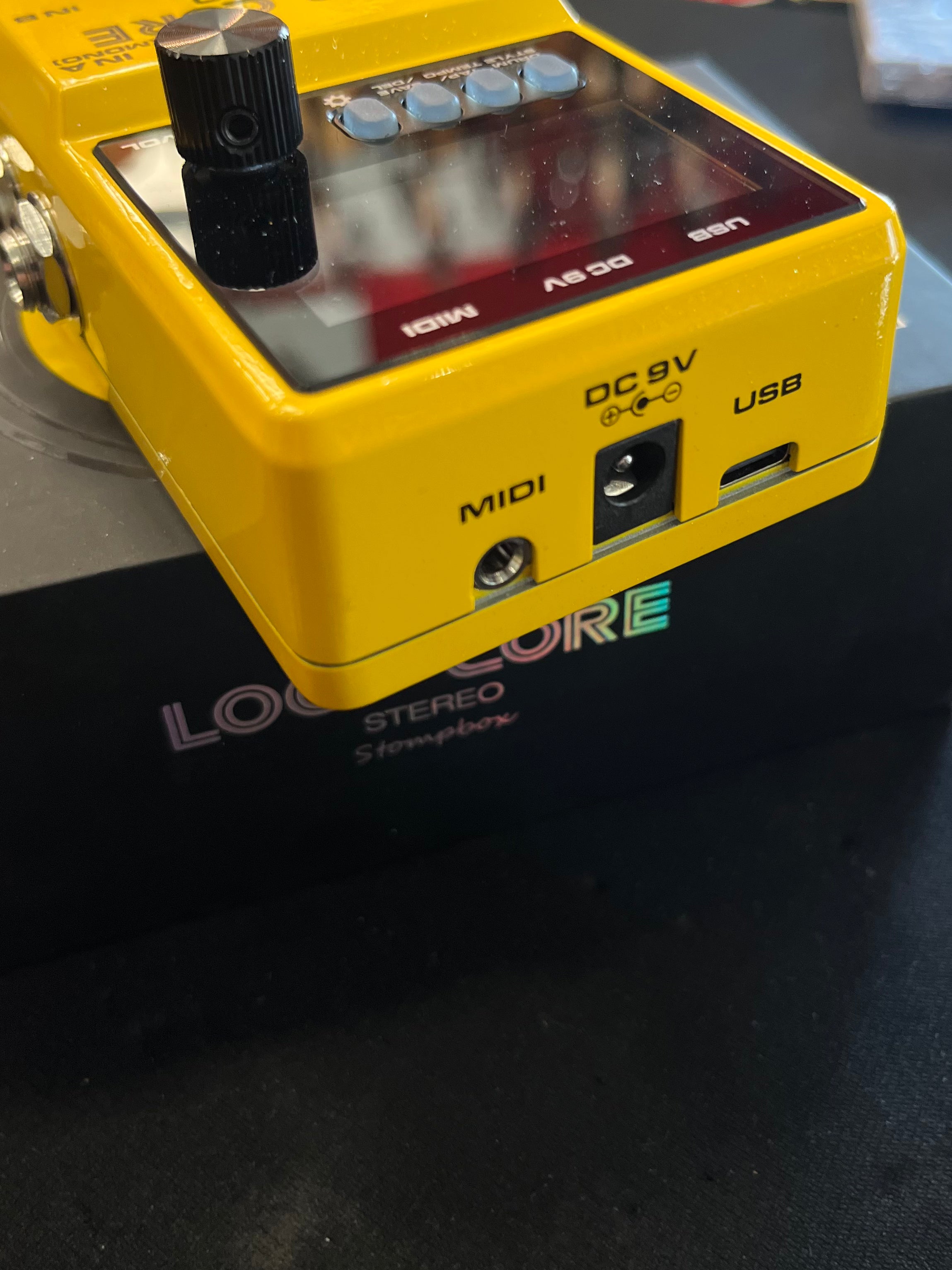 NUX Loop Core Stereo Pre-owned with Box