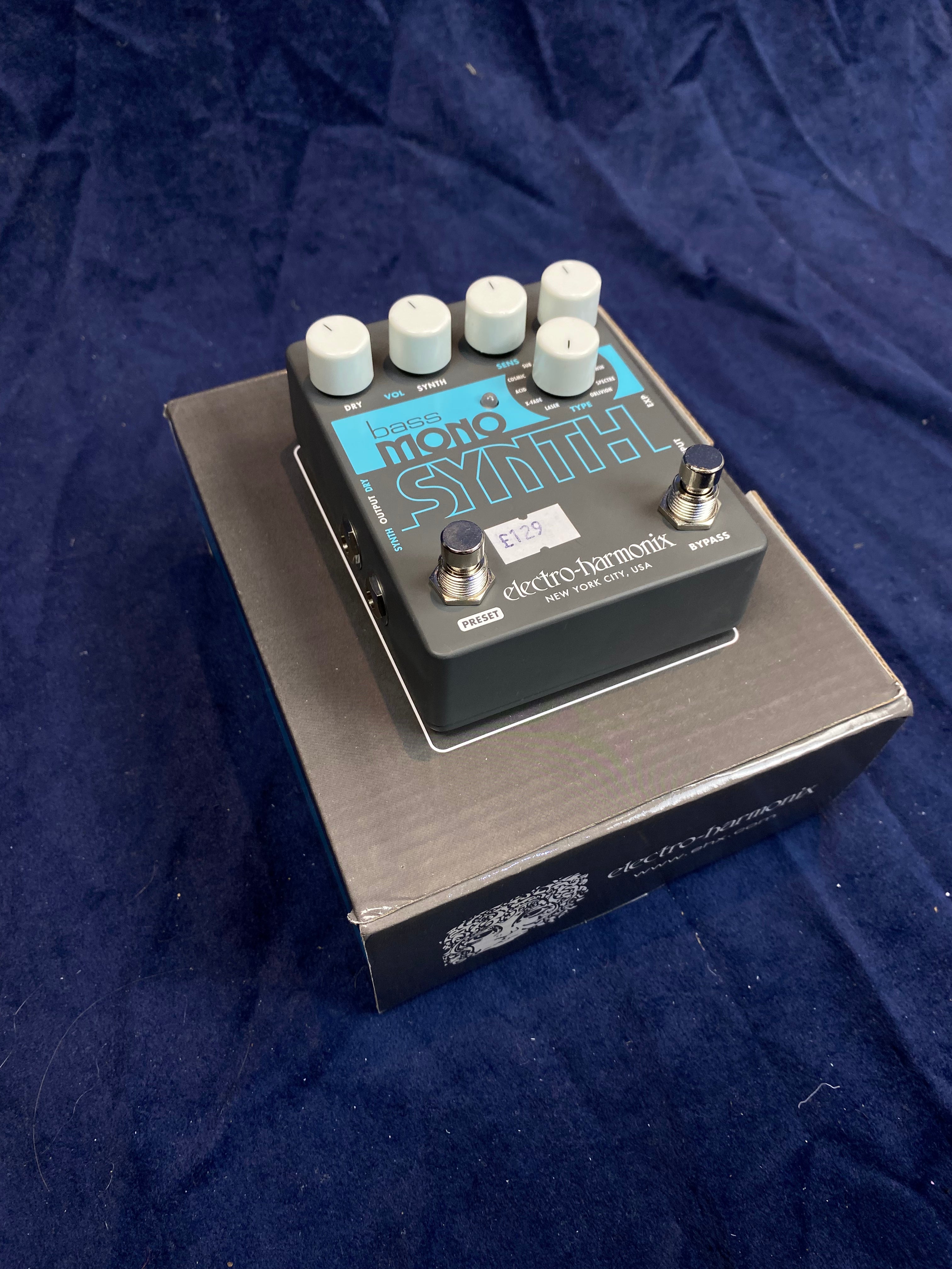 ベース electro-harmonix bass mono SYNTH Pedal de efeito Electro-Harmonix Bass Mono Synth cinza | MercadoLivre