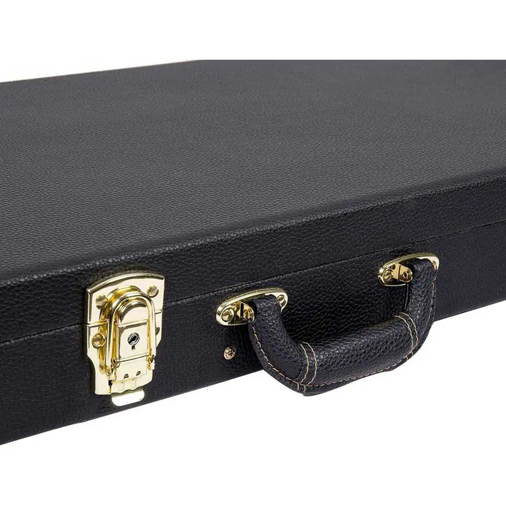 Mallette noire à poignée renforcée, avec fermoirs métalliques dorés, conçue pour transporter un instrument de musique ou un accessoire fragile.