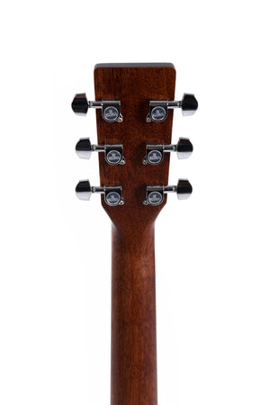 Sigma SE Series 000ME+ Electro Acoustic Guitar Natural