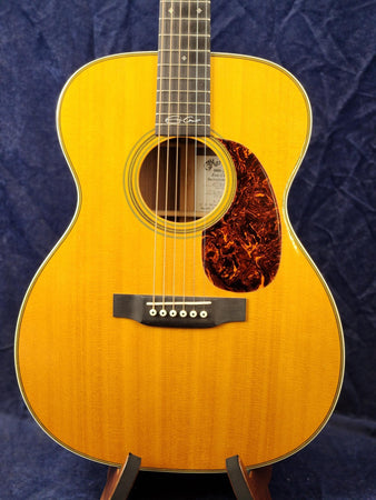 Martin 000 28EC Eric Clapton Signature Acoustic 2010 Natural Pre owned